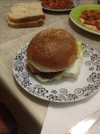 Barbeq Coffee & Burger Street